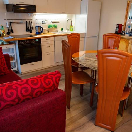 Gemuetliche Wohnung Mit Terasse Und Feuerstelle Lengnau Exteriér fotografie