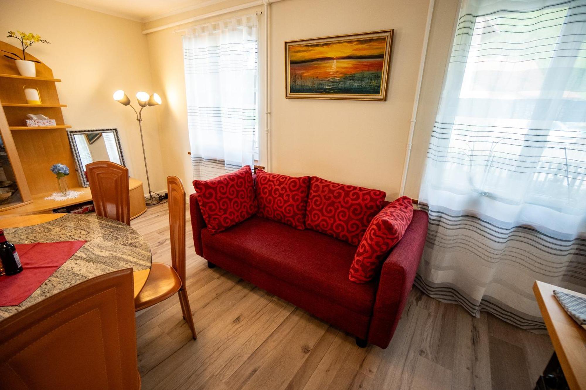 Gemuetliche Wohnung Mit Terasse Und Feuerstelle Lengnau Exteriér fotografie