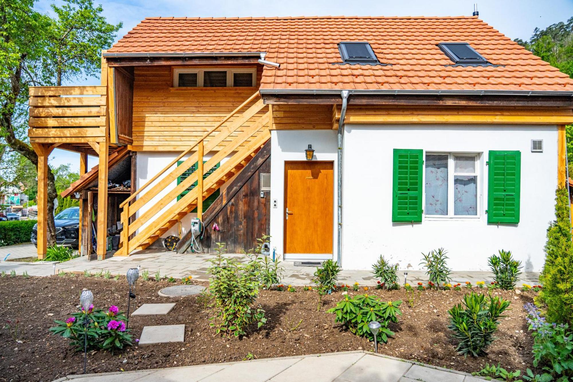 Gemuetliche Wohnung Mit Terasse Und Feuerstelle Lengnau Exteriér fotografie